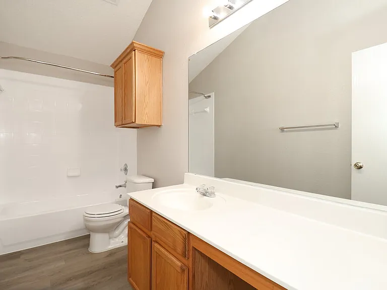 4668 Cool Ridge Ct — Photo 16