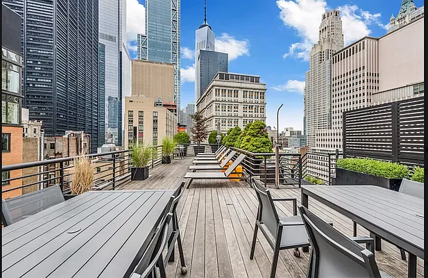 Rented by Compass | media 28