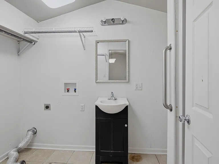 3521 Greinwich Blvd — Photo 13