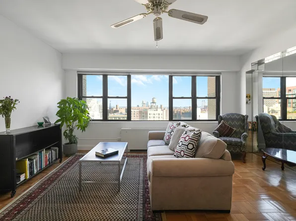 201 East 21st Street image 1 of 10