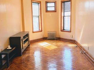 516 74th St #2R, Brooklyn, NY 11209