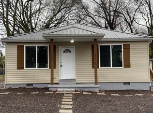 820 Gracey Ave #1, Clarksville, TN