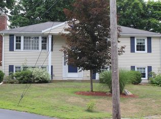 7 Sioux Cir, Bellingham, MA 02019