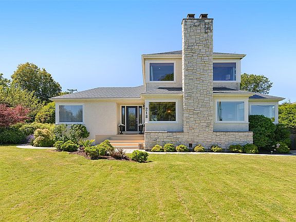 4th image of 218 Beach Dr