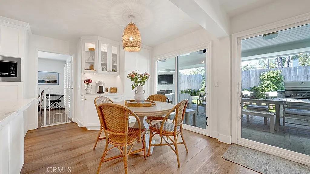4 bed, 2598 sqft, $9,000 — Photo 3