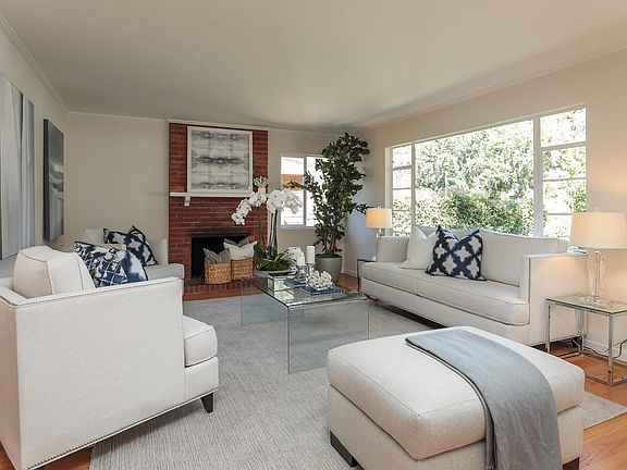 3rd image of 2184 Manzanita Ave