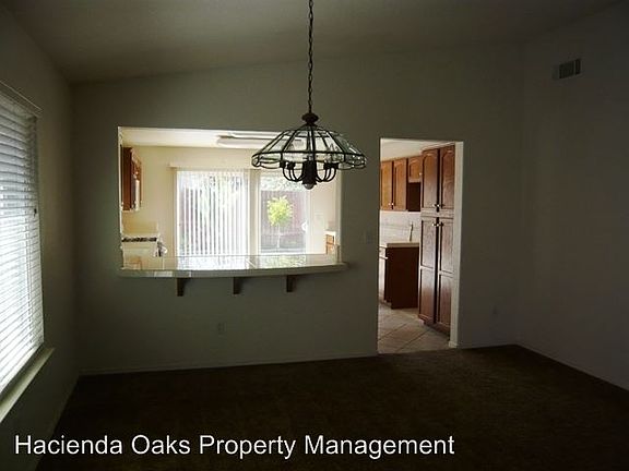 3rd image of 1839 N Veronica Ln
