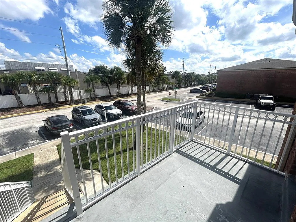 1 bed, 1.0 bath, 550 sqft, $1,125 — Photo 4