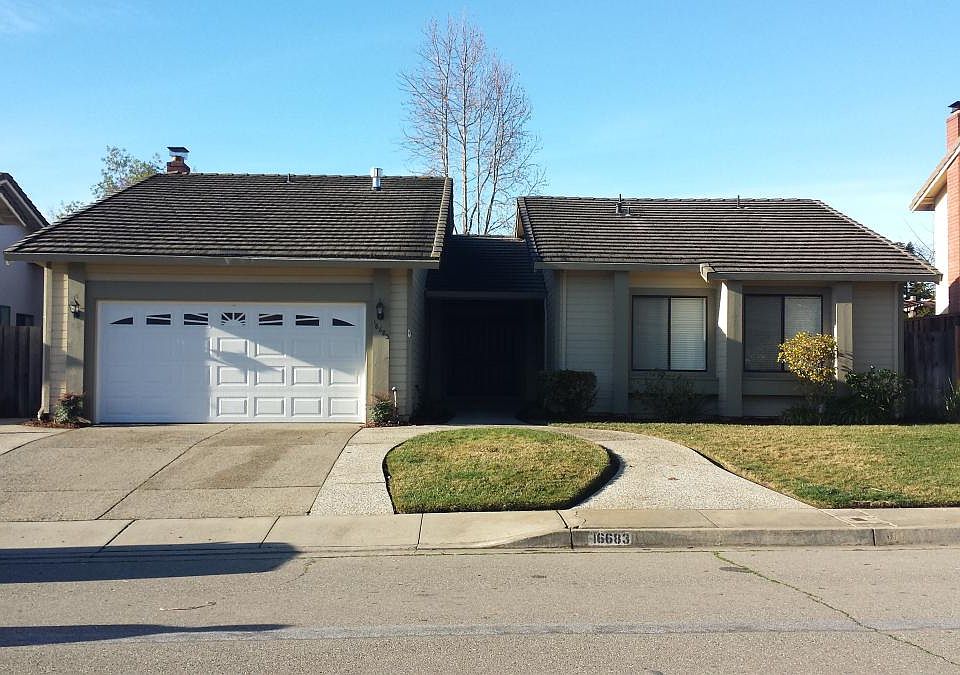 2nd image of 16683 Springbrook Ln