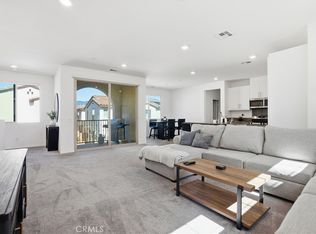 16651 Snowdrop Ln #1, Fontana, CA 92336