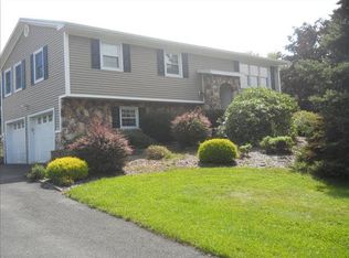 7 Elizabeth Ter, Wappingers Falls, NY 12590