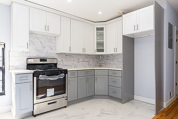 1st image of 145-41 Glassboro Ave #5