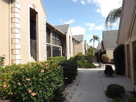 3rd image of 12130 Kelly Greens Blvd APT 93