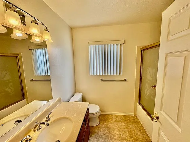 18336 Algiers St — Photo 9