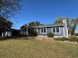 1112 16th Rd, Burlington, KS 66839