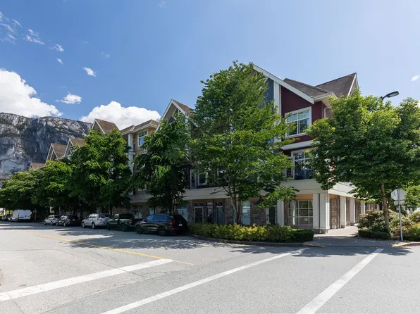 1320 Main St, Squamish, BC V8B 0R2