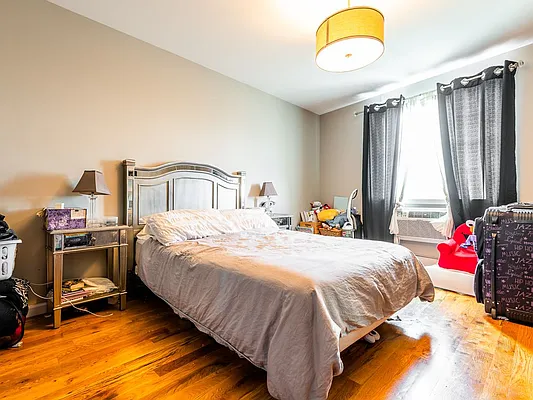 Sold by Elite Connect Real Estate | media 22
