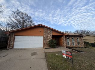 4019 Rushmoor Dr, Arlington, TX 76016