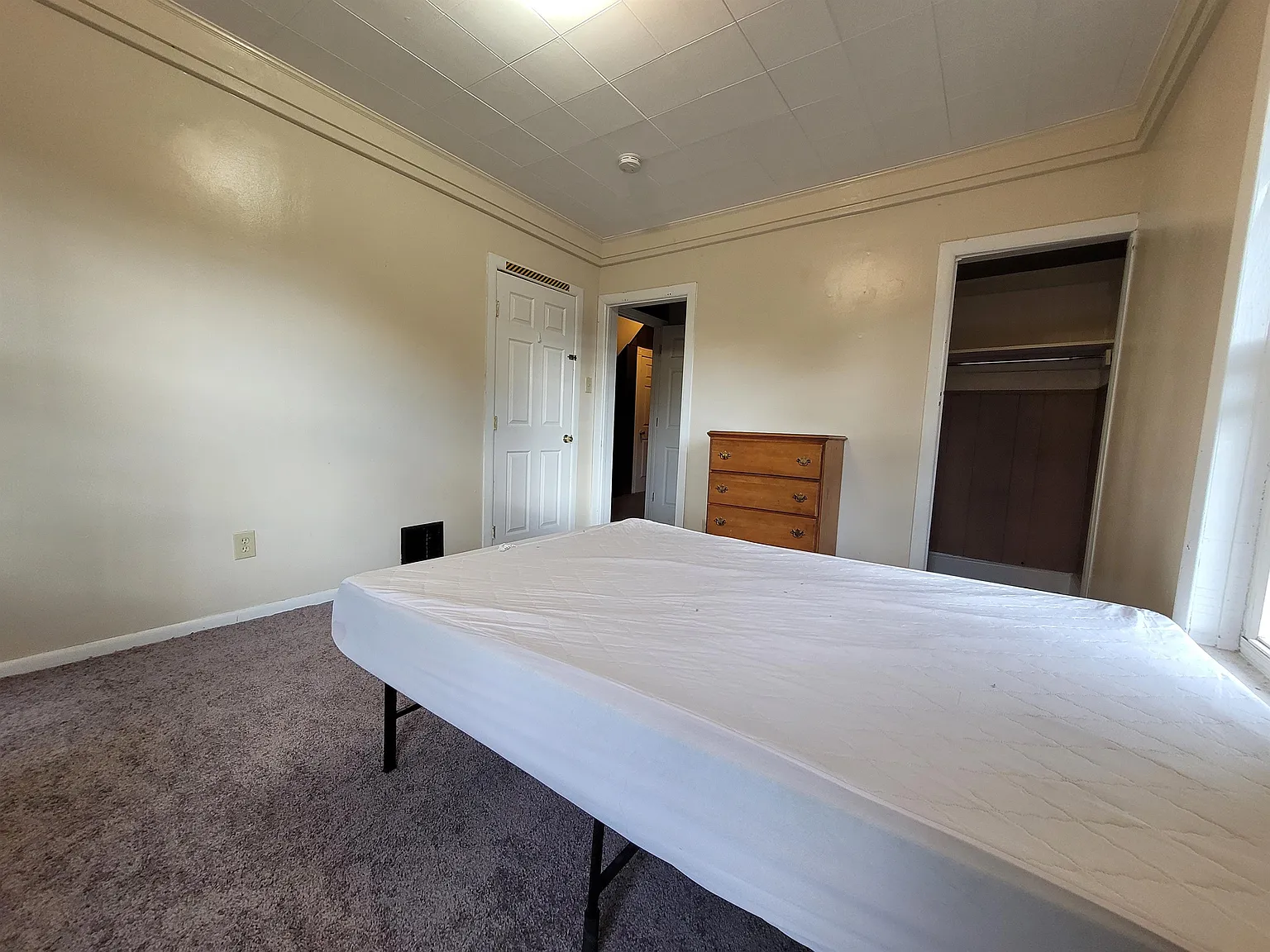90 Conklin Avenue - 1 — Photo 3
