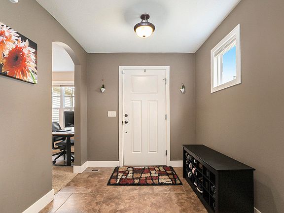 5th image of 4616 Rivera Ct SW