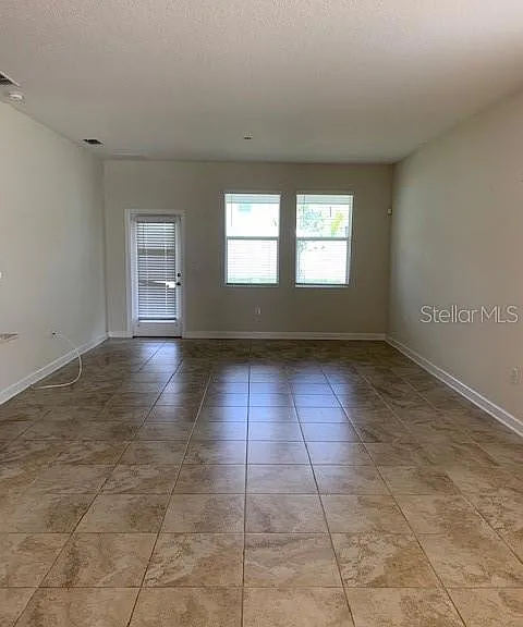 4618 Rhythm Rd — Photo 3