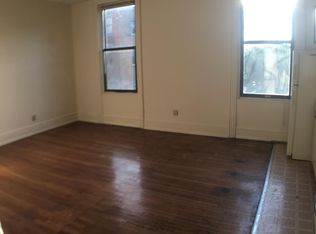 121 S 22nd St #2, Philadelphia, PA 19103