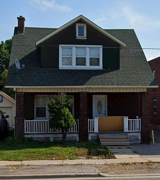1st image of 329 Ritson Rd S