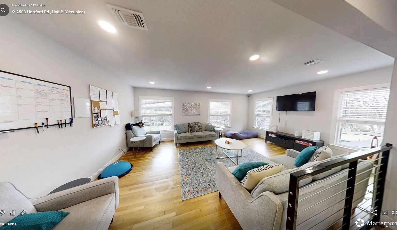 3 bed, 2.0 bath, 1311 sqft, $5,400 — Photo 1
