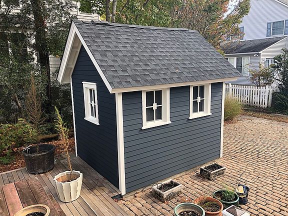 4th image of 204 Hollywood St