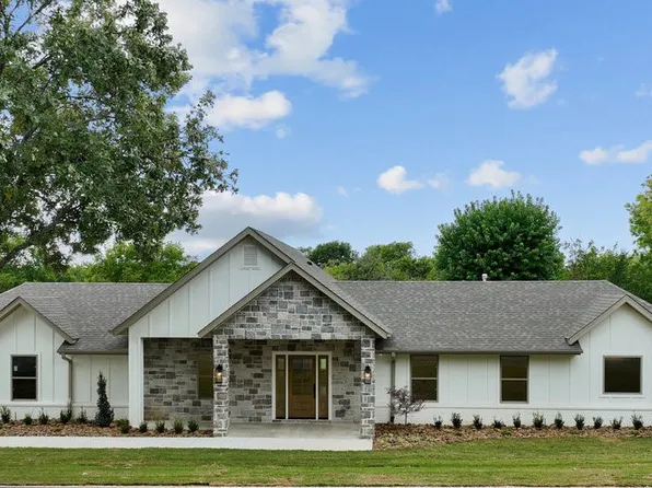 10925 N Highway 170, Farmington, AR 72730