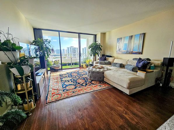 20355 NE 34th Ct APT 1921