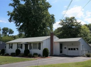 58 Douglas Rd, Warwick, RI 02886