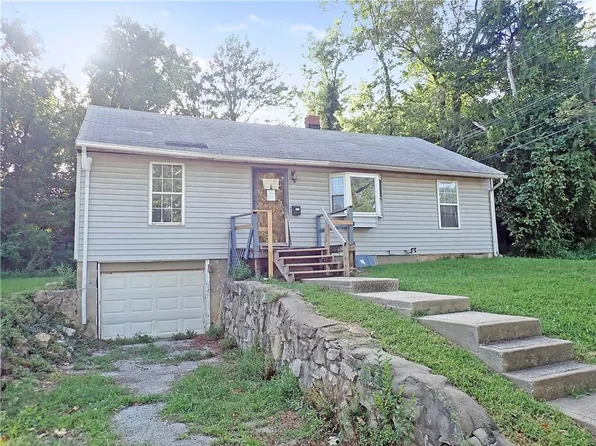 3910 Quincy Ave, Kansas City, MO 64130