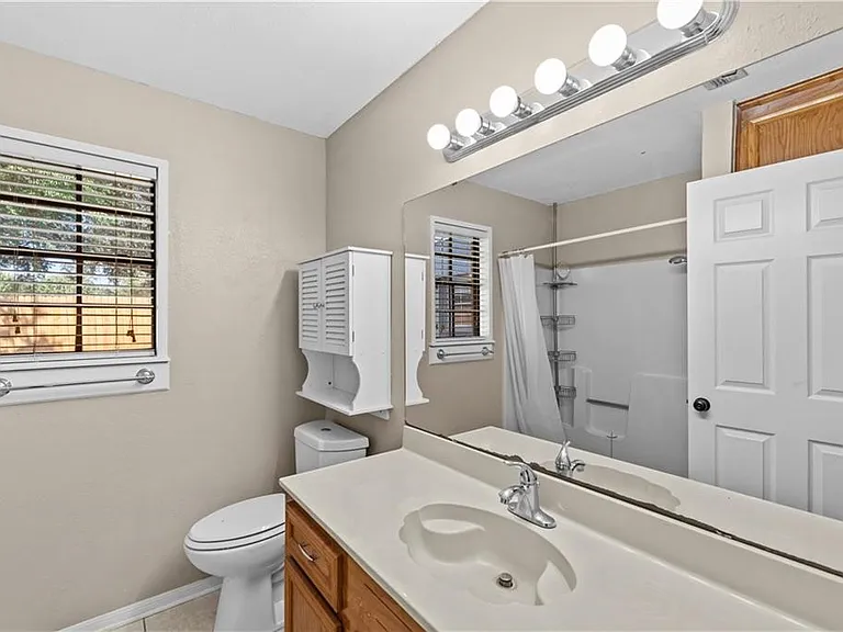 6133 Cumberland Cir — Photo 13