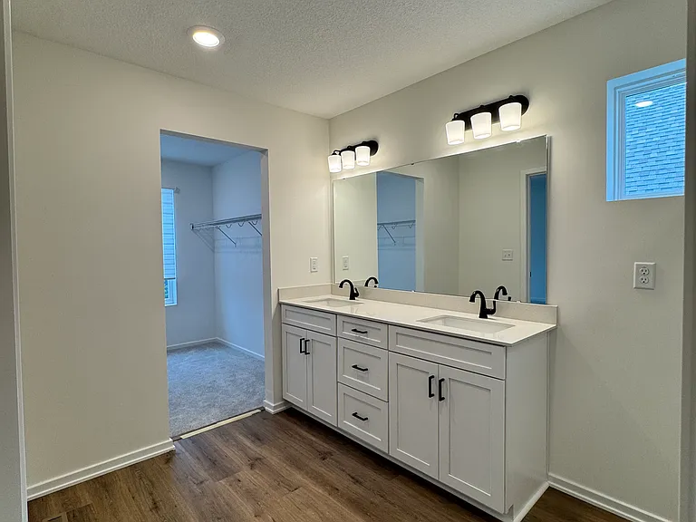 8704 SW Edgewater Dr — Photo 10