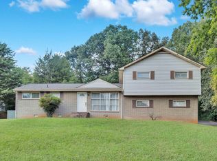 619 Tillman Rd, Knoxville, TN 37912