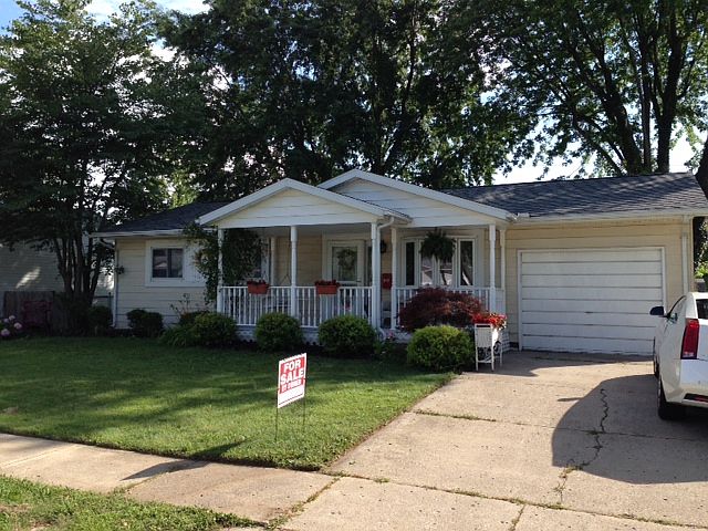 1st image of 1117 Hawthorne Dr