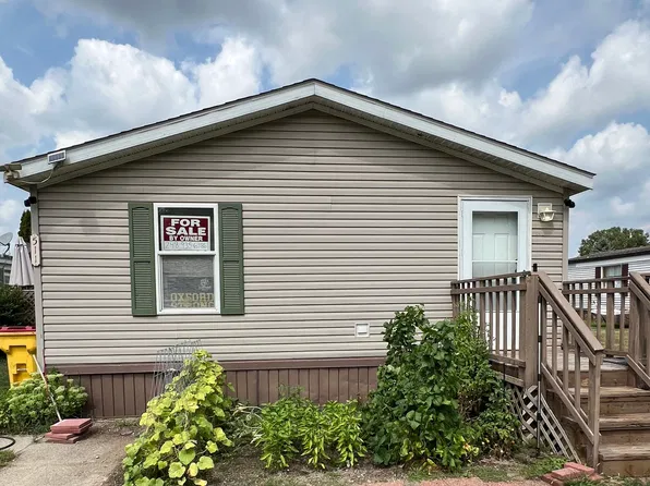511 Worthington Dr, Oxford, MI 48371