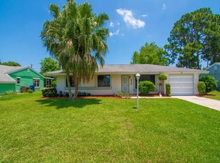 2340 12th Ave SW, Vero Beach, FL 32962