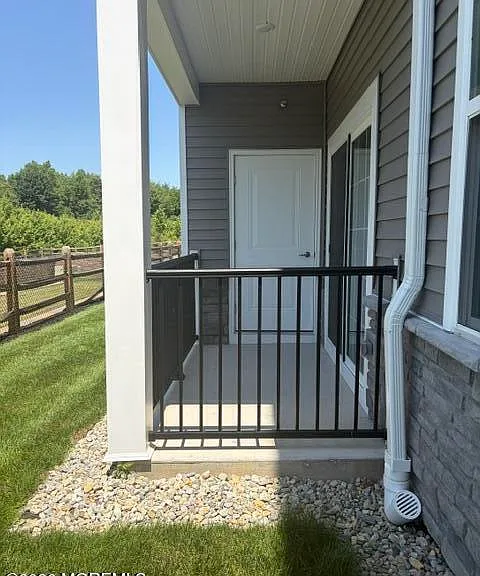 29104 Radford Ct #2904 — Photo 26