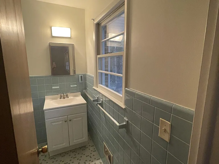 2112 Kilburn Rd — Photo 9