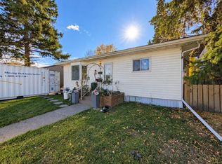 8119 NE 34th Ave NW, Calgary, AB T3B 1P8