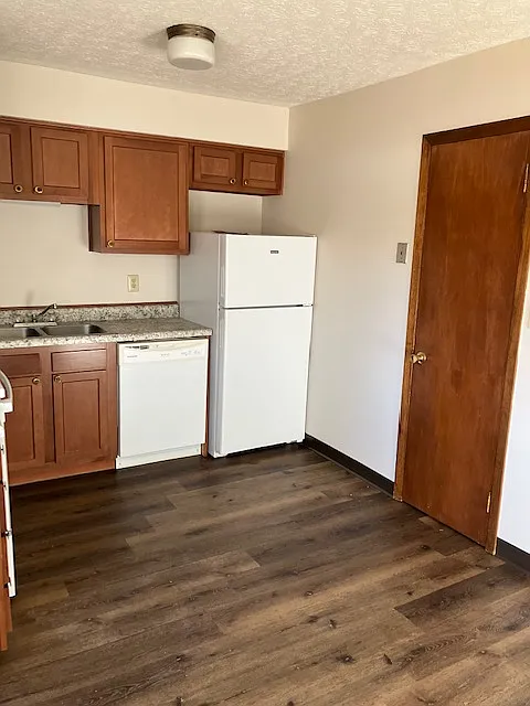 5396 Caleb Dr photo 1