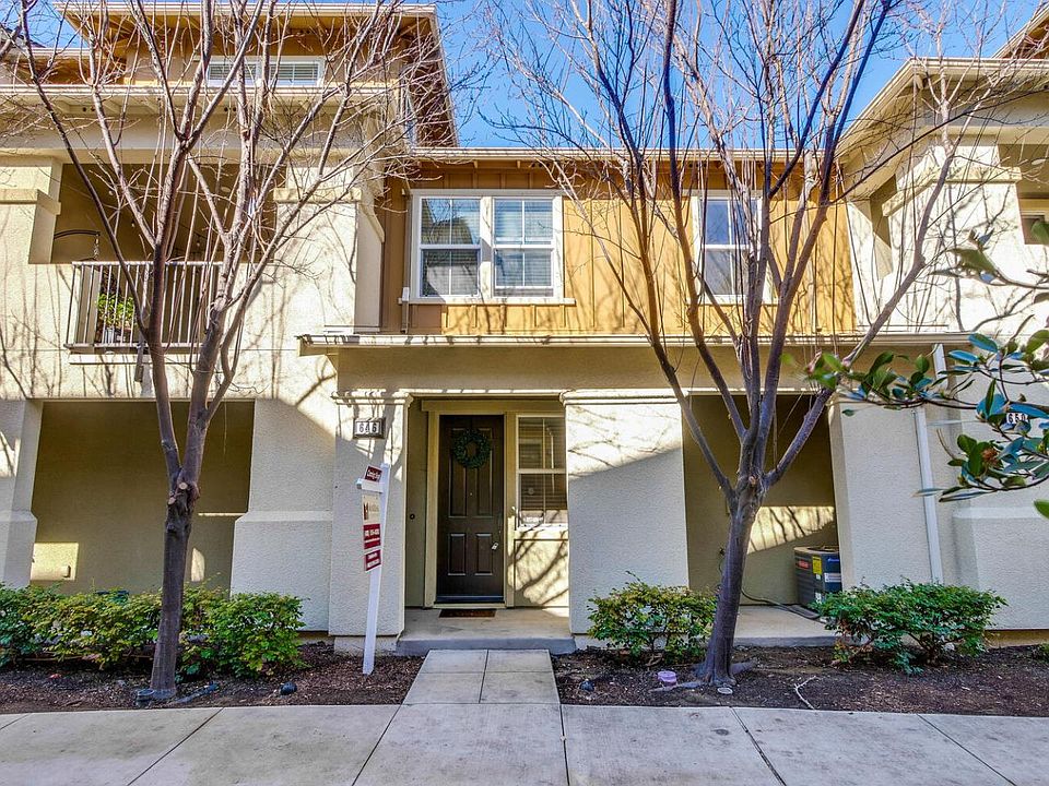 1st image of 646 Elderberry Dr