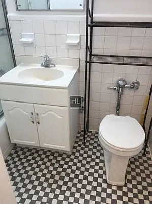 Rented by Highline Residential | media 19