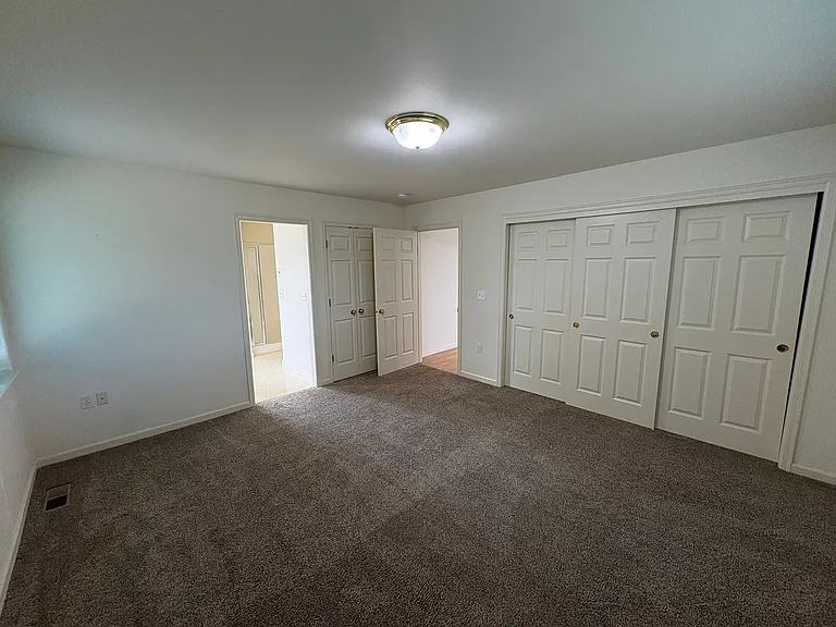 1714 Baker View Ct — Photo 20