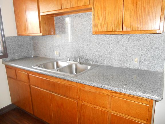 2nd image of 925 Enterprise Ave APT 41