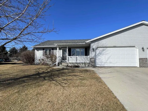 202 Margaret Ave, Eden, WI 53019