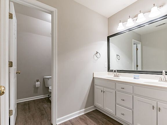 4th image of 2794 Brook Forest Dr