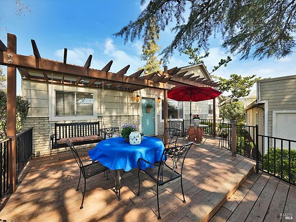 5th image of 2060 Hagen Road